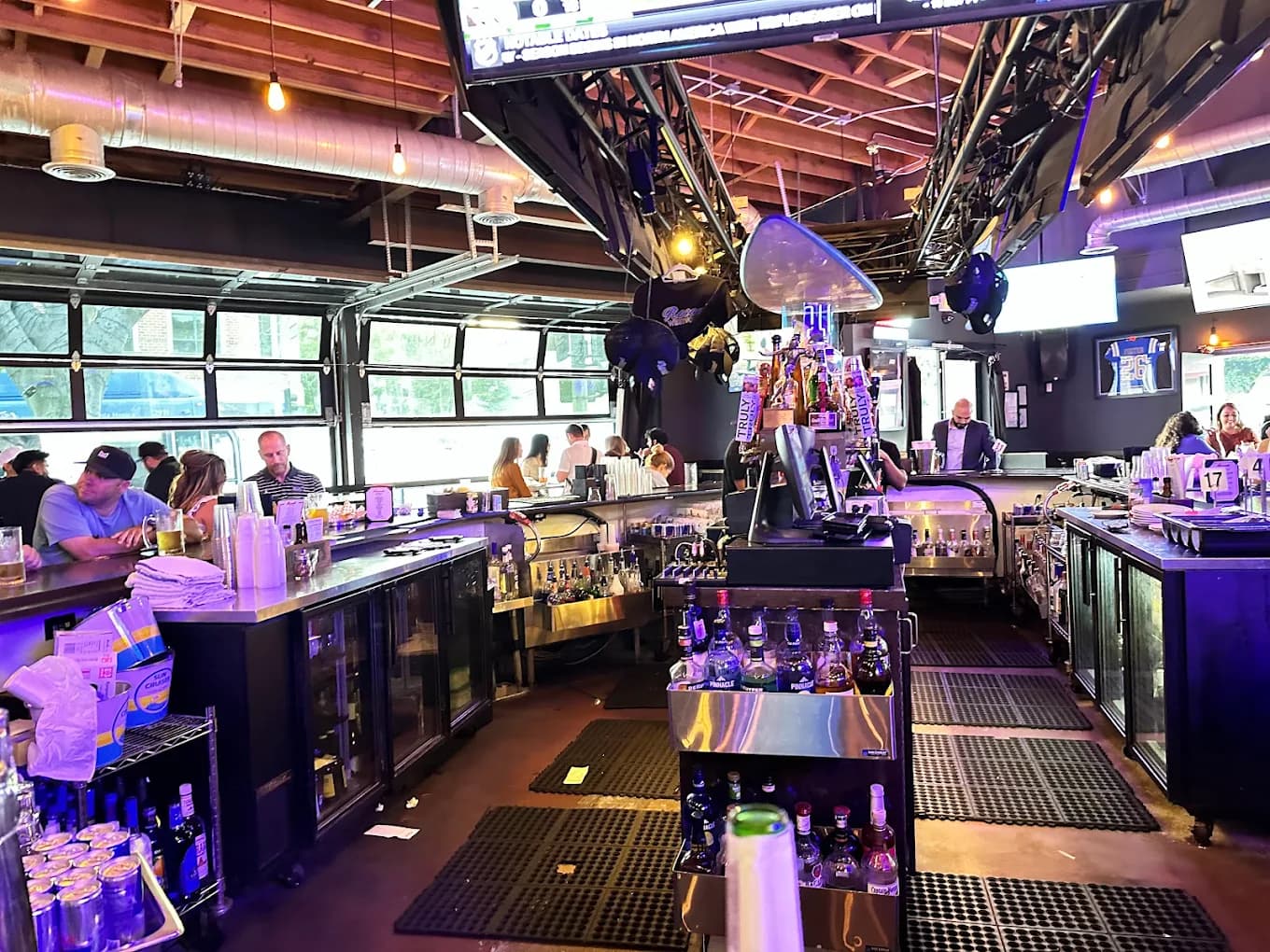 Roccos Tavern storefront